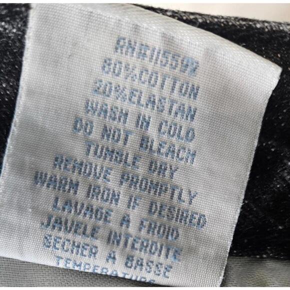 Robin's Jean Women's Straight Leg Riveted Distressed Black Denim Jeans Size 31 - Picture 5 of 11